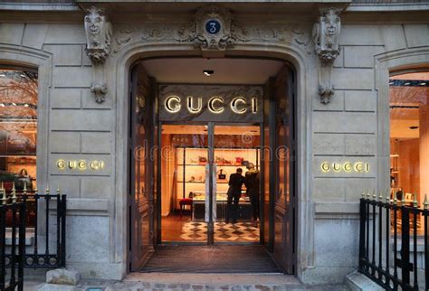 gucci outlet store paris|gucci outlet france.